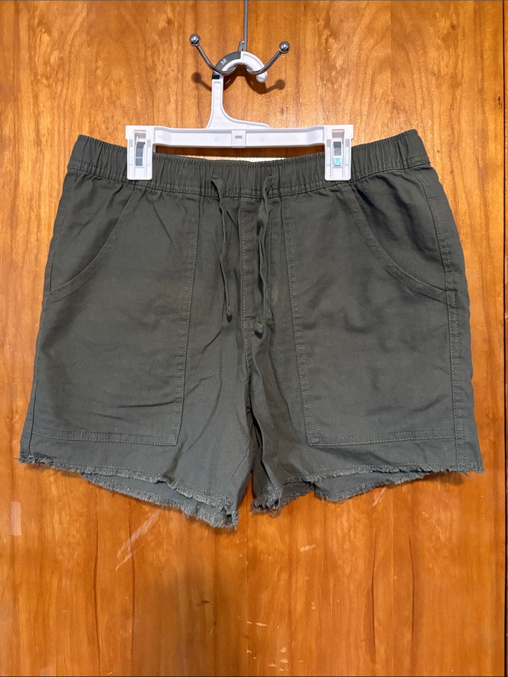 Katin Women's Olive Drawstring Patch-Pocket Athletic Shorts - Size S/M - Picture 1 of 5